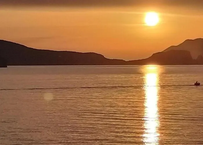 Honeymoon Klima (Milos)