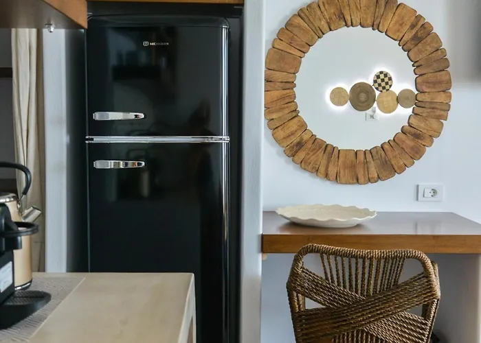 Honeymoon Klima (Milos)