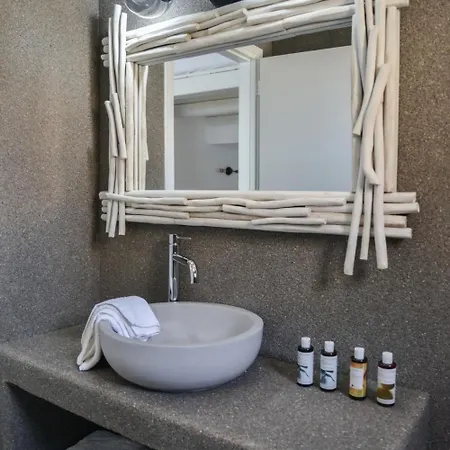 Honeymoon Апартаменты Klima (Milos)