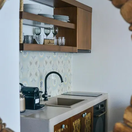 Апартаменты Honeymoon Klima (Milos)