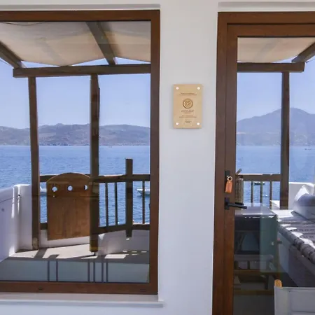 Honeymoon Klima (Milos)